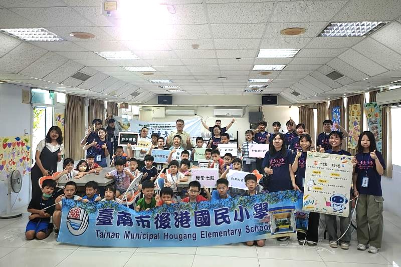 南大USR結合英語與AI教學 師資生實踐教育專業陪伴偏鄉成長